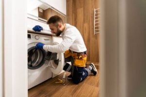 فني تصليح غسالات اتوماتيك في الكويت – خدمة صيانة احترافية في منزلك